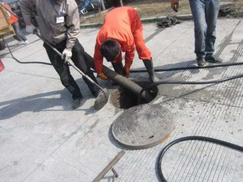 海沧兴港路管道疏通高压清洗各种管道清理化粪池淤泥